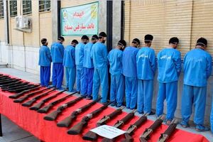 پیشنهاد زیدآبادی برای برگزاری "اردوی جهادی اصلاحطلبان"/ سرقتهای هدفمند برای عصبانی کردن مردم