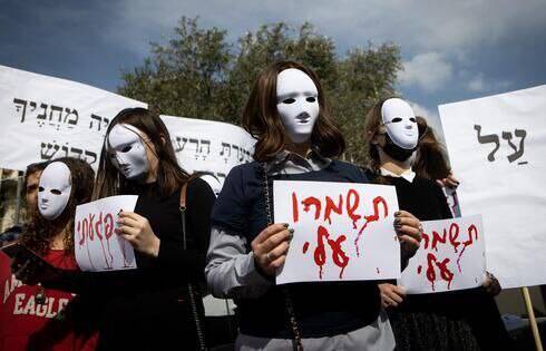 توحش جنسی صهیونیست ها در سرزمین های اشغالی به مرز جنون رسیده است/ اسرائیل بهشتی برای مجرمان جنسی