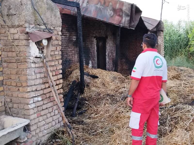 عکس/ حریق ۷ خانه روستایی در گلستان