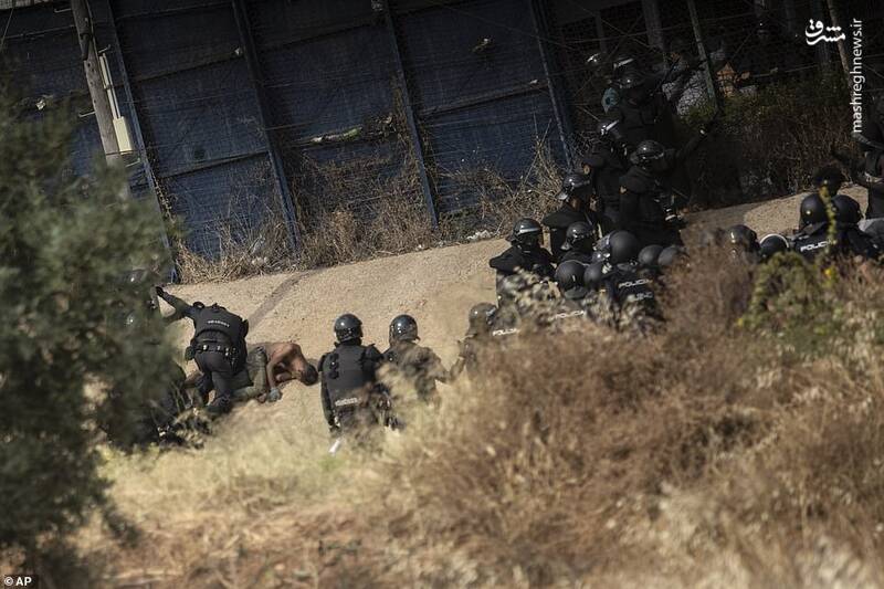 عکس/ جان باختن ۱۸ پناهجو در مرز مراکش و اسپانیا