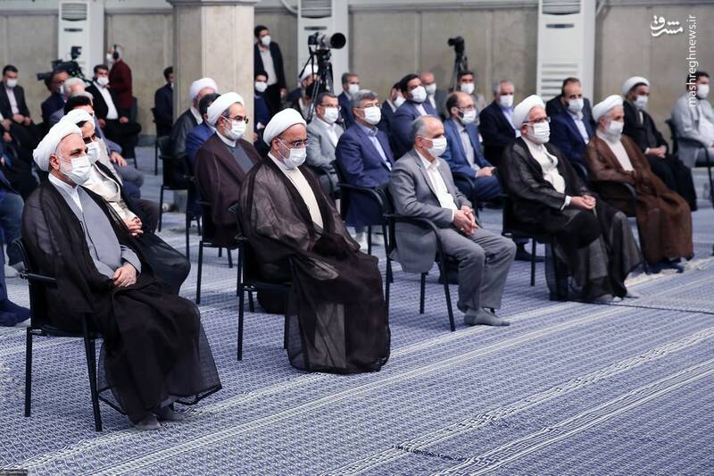 امام(ره) مثل کوه با مردم، مسئولین و انقلابیها شرایط تلخ سال ۱۳۶۰ را ۱۸۰ درجه تغییر دادند / دشمن به ضعفها و کمبودها امید بسته اما مکرر ناامید شده است