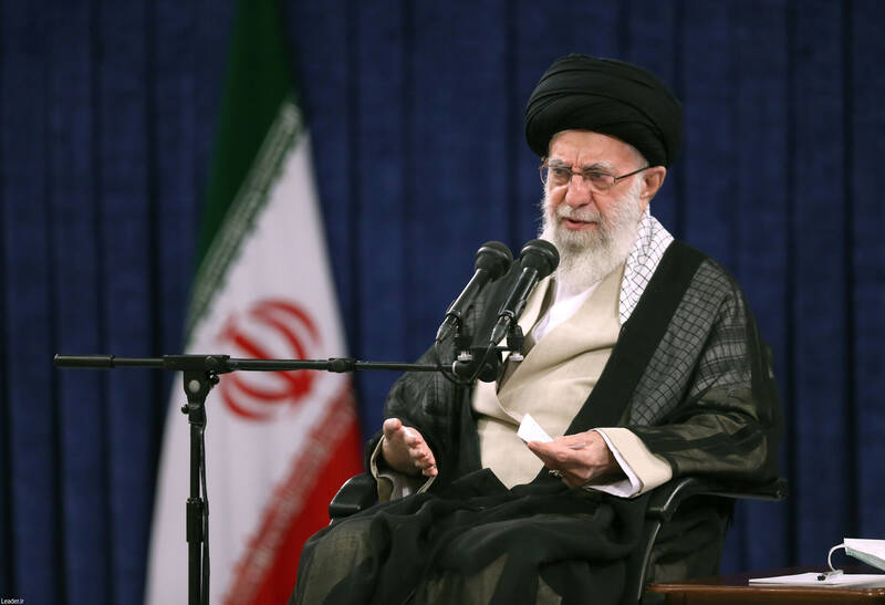 روایت آقا از یک زخم کهنه