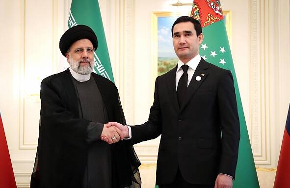 در سفر رئیس جمهور به ترکمنستان چه گذشت؟