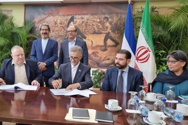 تحریم کردند؛ واکسن ساختیم و صادر کردیم