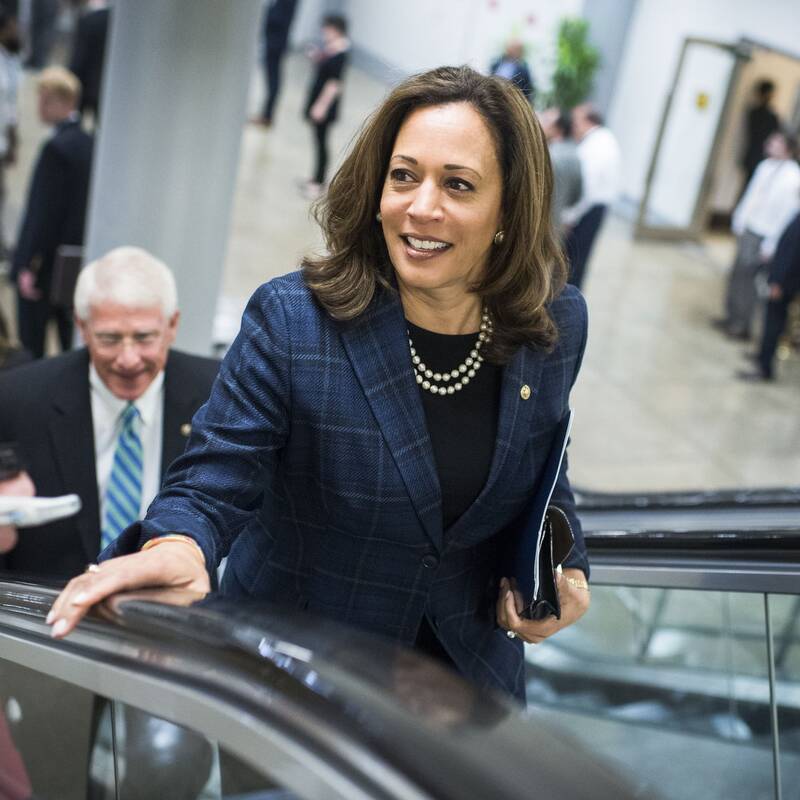 کامالا هریس، ملکه «سقط جنین» / روابط مشکوک معاون رییسجمهور با موسسهی بدنام «کودککش» +تصاویر