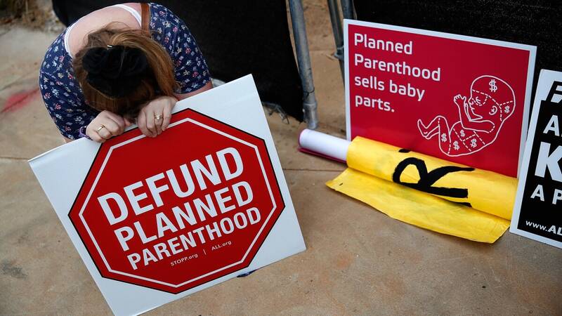 کامالا هریس، ملکه «سقط جنین» / روابط مشکوک معاون رییسجمهور با موسسهی بدنام «کودککش» +تصاویر