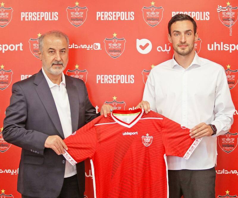 گولسیانی با پرسپولیس امضا کرد +عکس