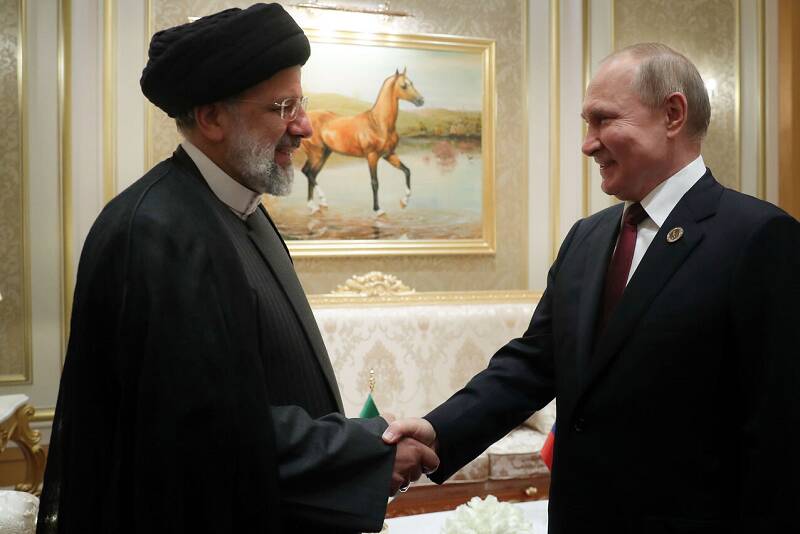 عصر جدید روابط ایران با همسایگان خارج از حوزه نفوذ آمریکا