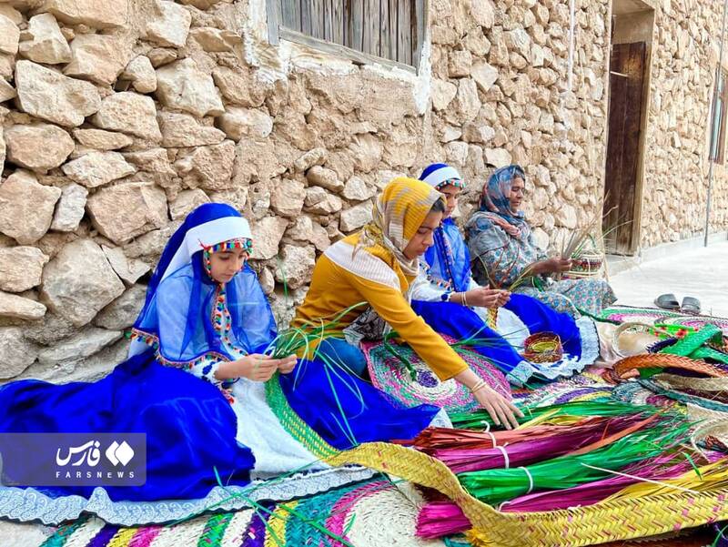 دختر ترک تحصیلکرده روستایی که برای هنرش صف کشیدند +عکس