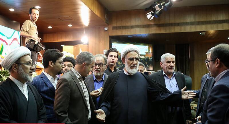 یک حزب اصلاحطلب با دو دبیرکل!