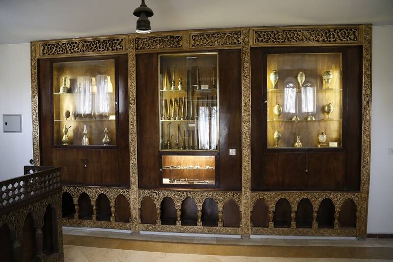 ببینید | شهردار اسبق تهران؛ صاحب مجللترین خانه پایتخت | نمایی از استخر و آبنماهای اقامتگاه سلطنتی الحمرا اسپانیا اینجاست