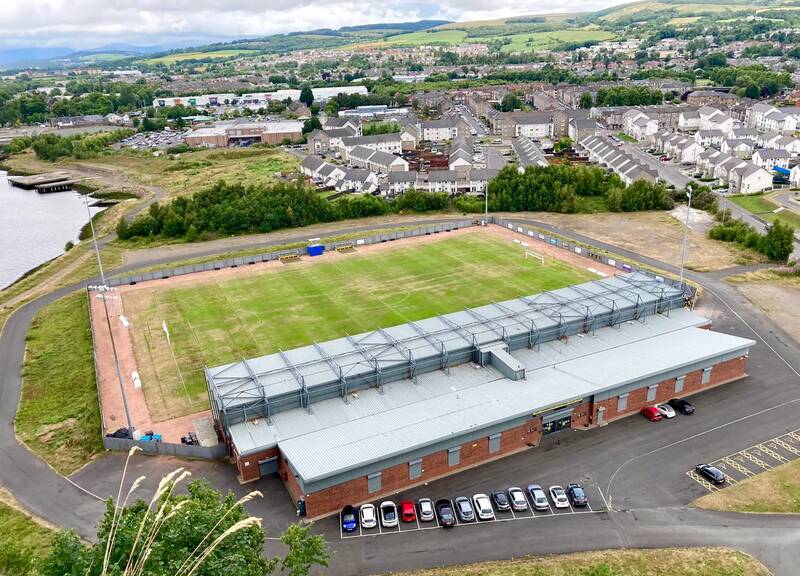 ۱۳ ورزشگاه حیرتانگیز در سراسر دنیا +عکس