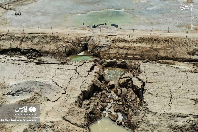 عکس/ تخریب مزرعه پرورش میگو در سایه خوش