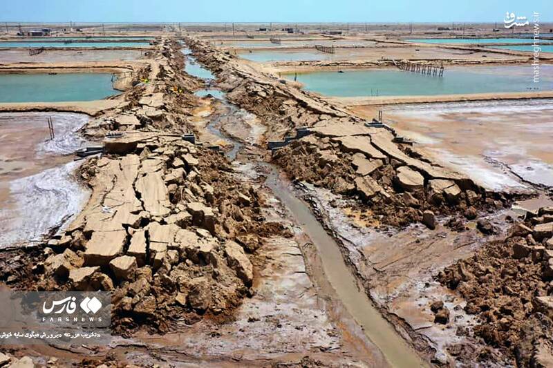 عکس/ تخریب مزرعه پرورش میگو در سایه خوش