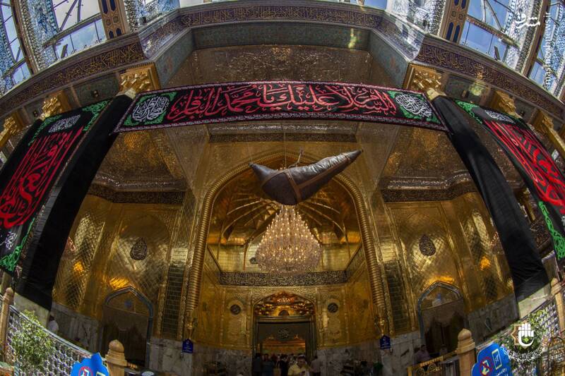 عکس/ کتیبههای شهادت باقرالعلوم(ع) در حرم حضرت عباس(ع)