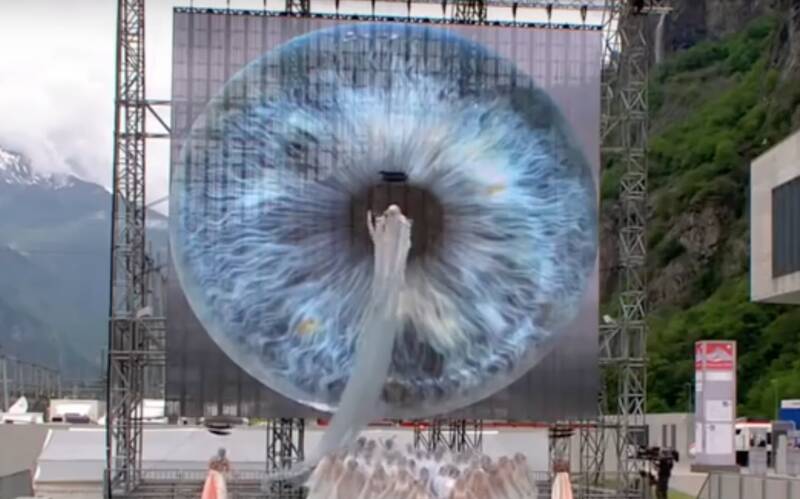 از «ذرّه خدا» تا «دروازه جهنم» / هشدار ترسناک استفن هاوکینگ درباره CERN چه بود؟ +عکس و فیلم