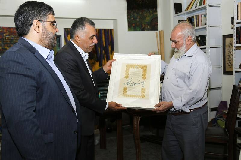 اعطای گواهینامه درجه یک هنری در رشته «شعر» به استاد یوسفعلی میرشکاک +عکس