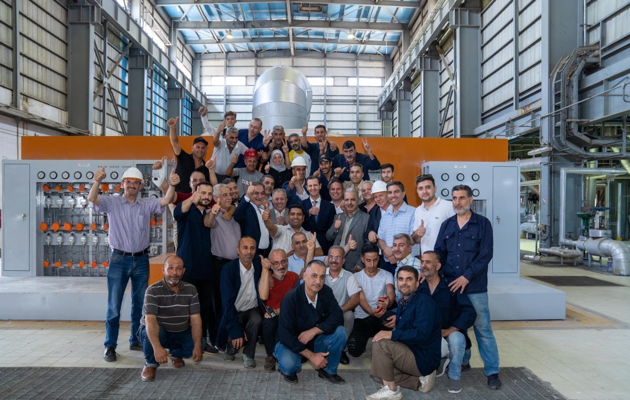 بازدید بشار اسد رئیس جمهور سوریه از نیروگاه حرارتی حلب