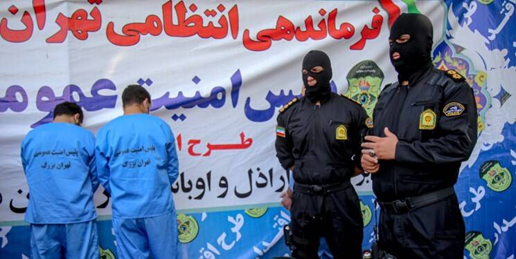 سیاهپوشان پلیس امنیت با کسی شوخی ندارند! +عکس و فیلم