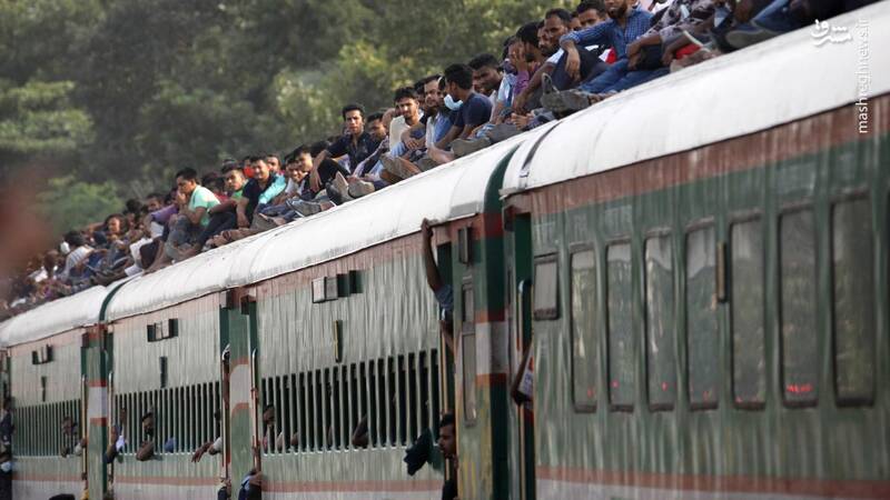 عکس/ تراکم جمعیت در ایستگاههای قطار قبل از عید قربان