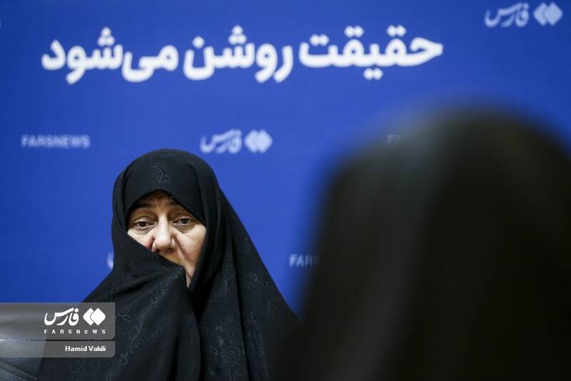 دانشمندانمان را ترور میکنند و برای سلبریتیها کف میزنند 3