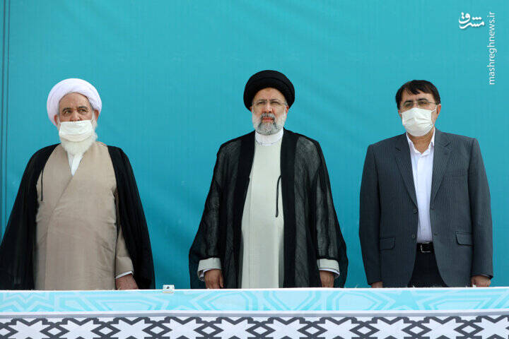 رئیسی: بازپرداخت تسهیلات مناطق زلزلهزده کرمانشاه مجدداً در دستور کار دولت قرار میگیرد/ بازدید هوایی رئیس جمهور از نقاط مرزی با عراق 