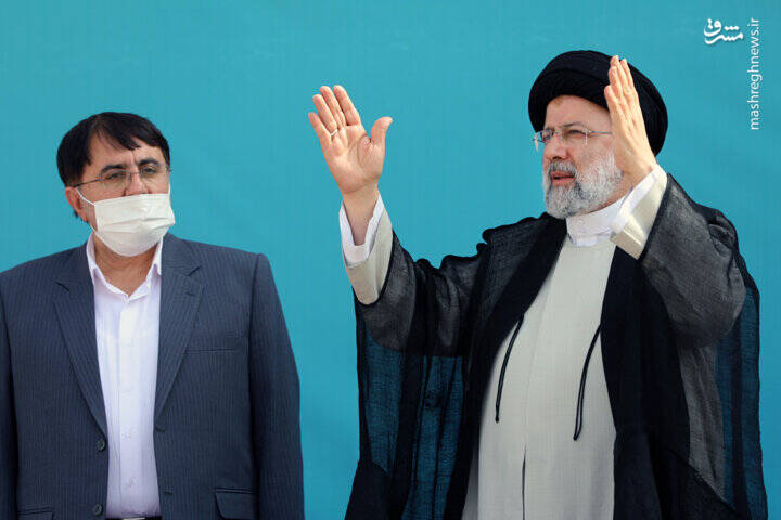 رئیسی: بازپرداخت تسهیلات مناطق زلزلهزده کرمانشاه مجدداً در دستور کار دولت قرار میگیرد/ بازدید هوایی رئیس جمهور از نقاط مرزی با عراق 