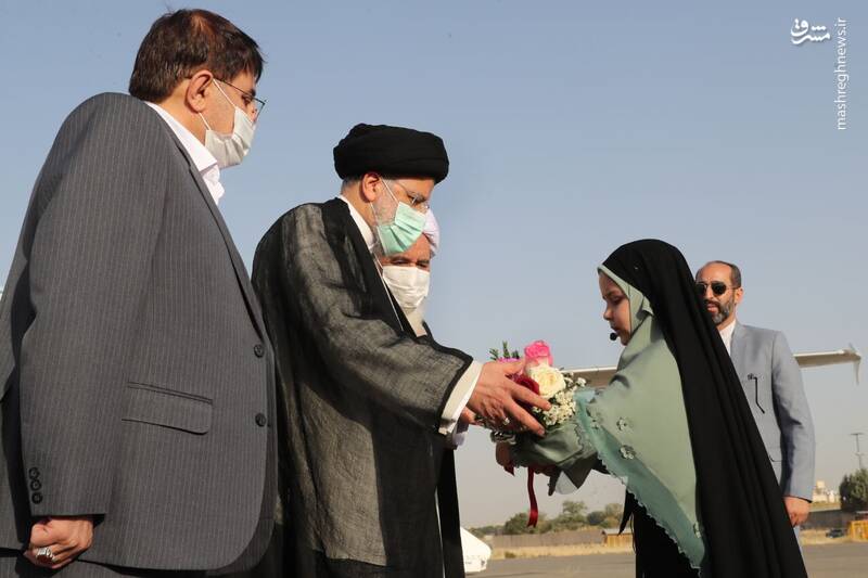 رئیسی: بازپرداخت تسهیلات مناطق زلزلهزده کرمانشاه مجدداً در دستور کار دولت قرار میگیرد/ بازدید هوایی رئیس جمهور از نقاط مرزی با عراق 