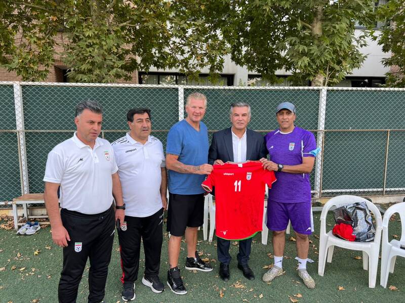 حضور بازیکن سابق آلمان در اردوی تیم ملی جوانان+عکس