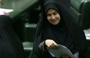 درخواست فرمانده پلیس لرستان از مردم/ موضعگیری نماینده زن درباره حجاب؛ لا اِکراه فیالدین!