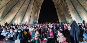 در شب عید غدیر میدان آزادی چه خبر بود؟ + عکس