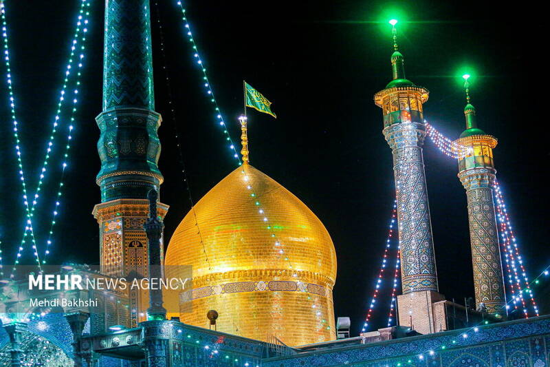 مهمانی به وسعت ایران/ خزر تا خلیج فارس رو به قبله حاجات