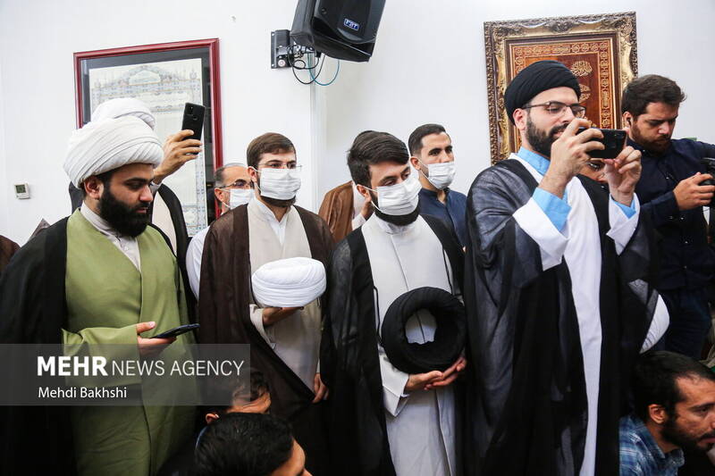 مهمانی به وسعت ایران/ خزر تا خلیج فارس رو به قبله حاجات