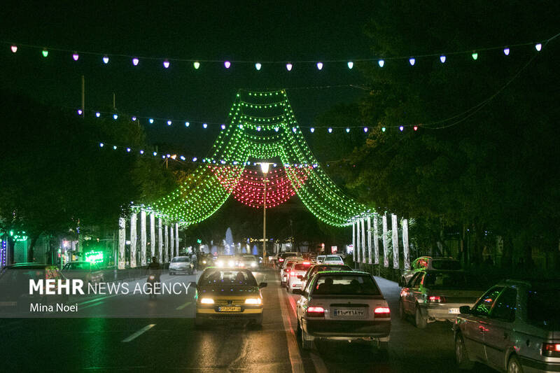 مهمانی به وسعت ایران/ خزر تا خلیج فارس رو به قبله حاجات