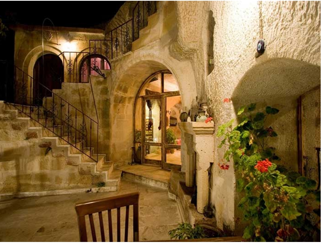 کدام هتل های تبریز را برای اقامت انتخاب کنیم؟