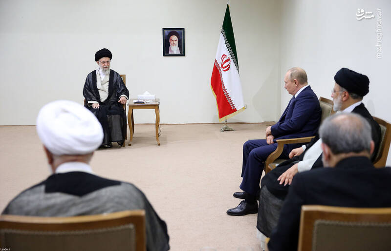 حوادث جهانی نشاندهنده نیاز ایران و روسیه به همکاریهای متقابل است/ آمریکاییها از منطقه شرق فرات در سوریه باید بیرون رانده شوند