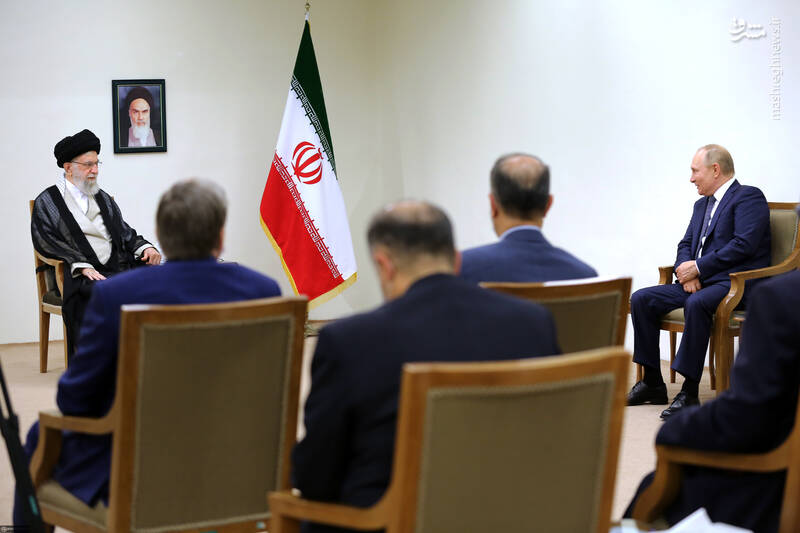 حوادث جهانی نشاندهنده نیاز ایران و روسیه به همکاریهای متقابل است/ آمریکاییها از منطقه شرق فرات در سوریه باید بیرون رانده شوند