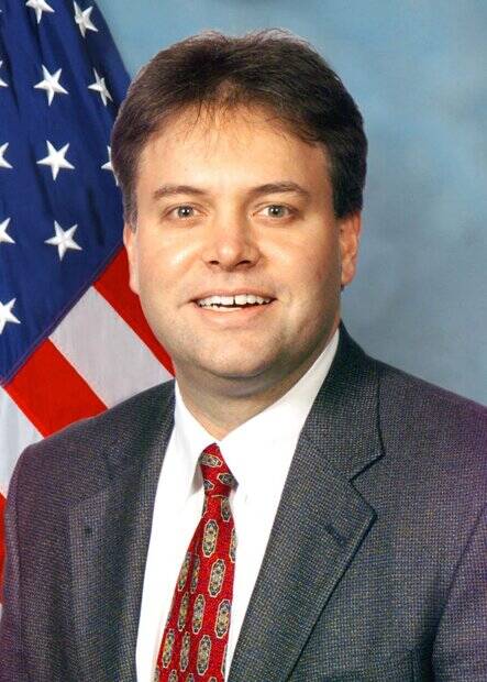 چگونگی نفوذ یک کارگر جنسی به آزمایشگاه عالی نیروی هوایی آمریکا