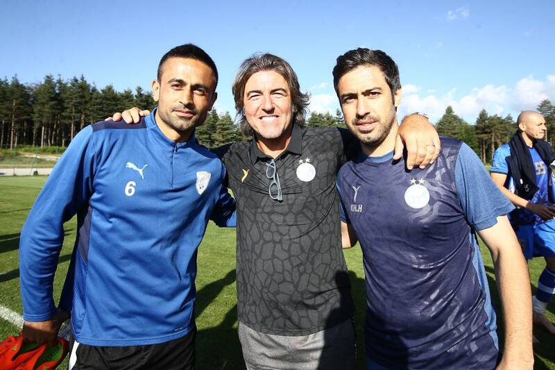 میهمان ویژه تمرین استقلال در ترکیه/ اهدای پیراهن آبی به پیرلو+عکس