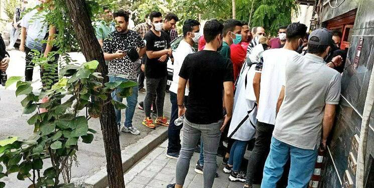 تجمع هواداران معترض پرسپولیس به عملکرد درویش
