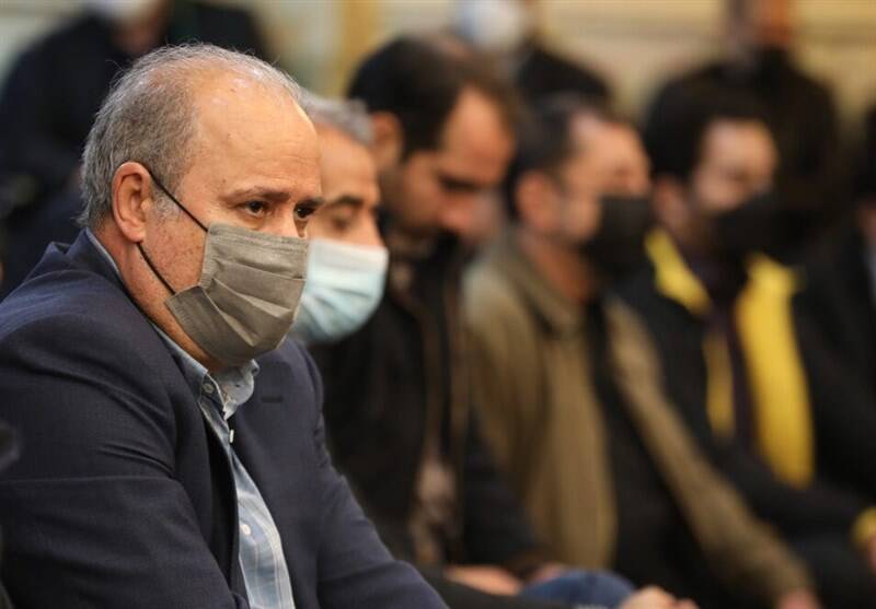 با توجه به ماجرای ویلموتس تاج نباید میآمد