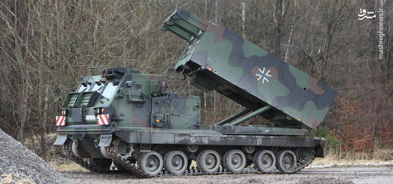 مقام اوکراینی: اگر هزار فروند موشک بالستیک داشتیم روسیه به ما حمله نمیکرد/ سرنگونی دوازدهمین پهپاد بیرقدار اوکراینی/ بسته جدید تسلیحات آلمانی به کییف رسید +تصاویر