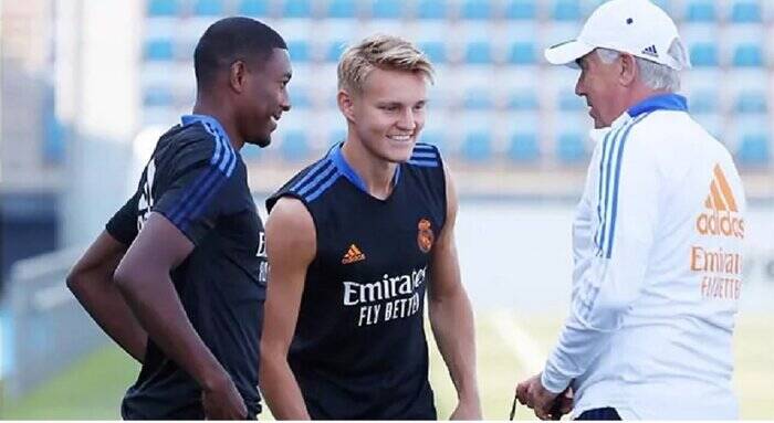 رئال به اندازه یک خط فاصله بزرگتر از بایرن است