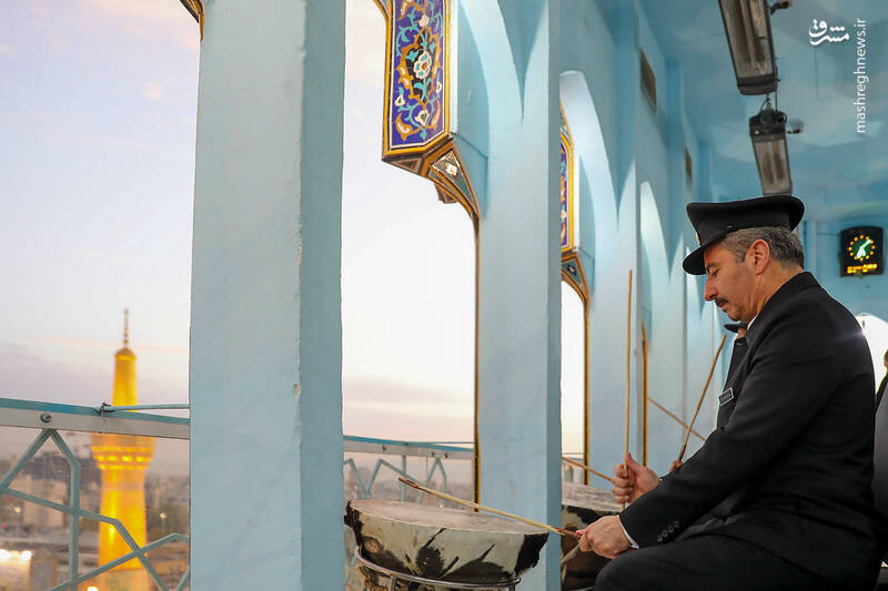 عکس/ آخرین نقاره نوازی حرم رضوی در آستانه محرم