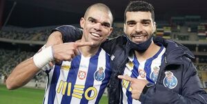 واکنش پهپه به ذوق زدگی عجیب طارمی در جشن قهرمانی+عکس