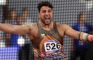 تمرین احسان حدادی در زمین استقلال + فیلم