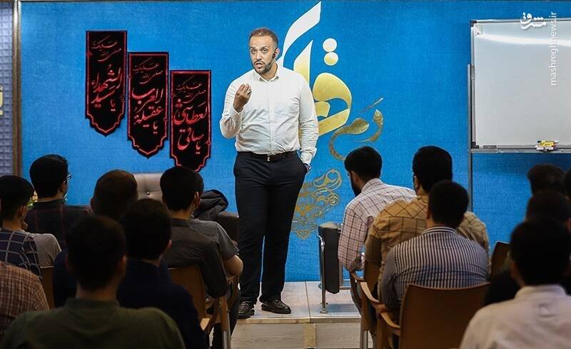 «حسینیه معلی»؛ غوغای استعدادهای حسینی روی آنتن تلویزیون + عکس 6