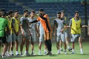 خطر بزرگ بیخ گوش کاپیتان پرسپولیس خریدهای گلمحمدی این بازیکن را نیمکت نشین میکند/ خطر بزرگ بیخ گوش کاپیتان پرسپولیس