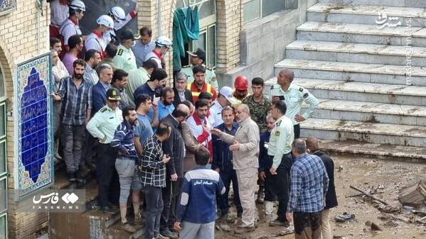 چه معجزهای در سیل امامزاده داود رخ داد؟ +عکس و فیلم