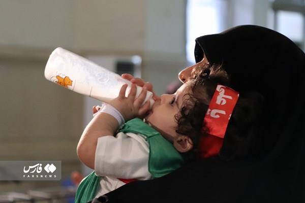 حاشیههای خواندنی از یک روضه مادرانه